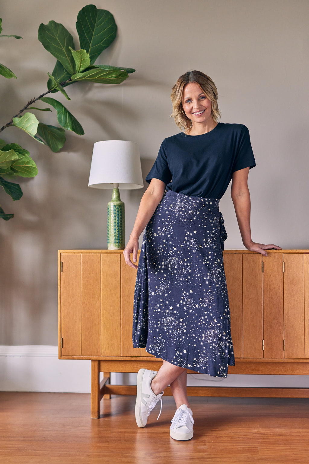 Linda - Midi Wrap Skirt - Black