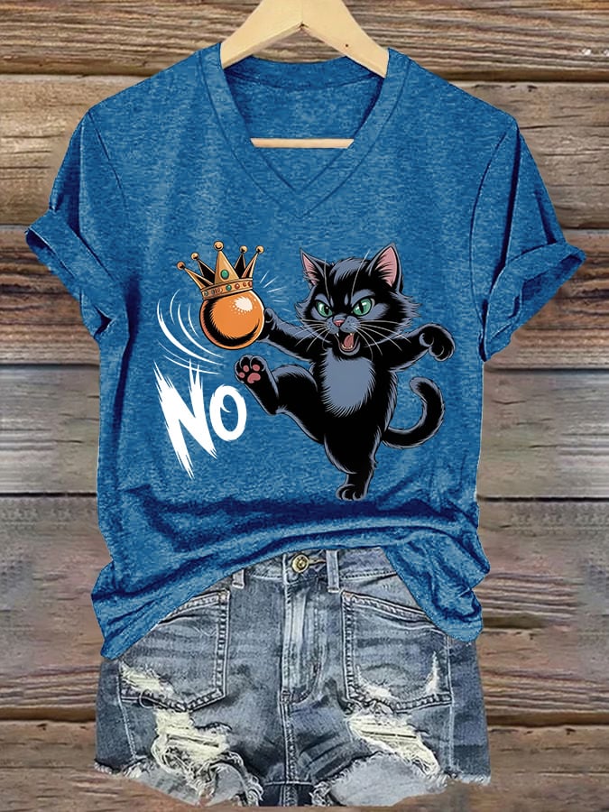 🔥Buy 3 Get 15% Off🔥V-Neck Retro Cat And Crown No Kings In America Print T-Shirt