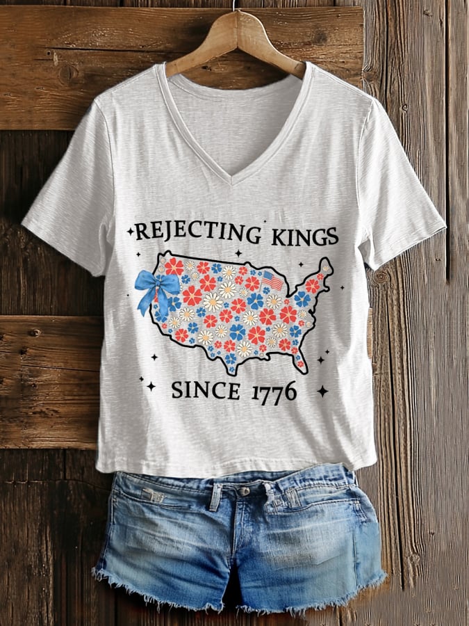 🔥Buy 3 Get 15% Off🔥Women's “ Rejecting Kings Since 1776” V-neck T-shirt