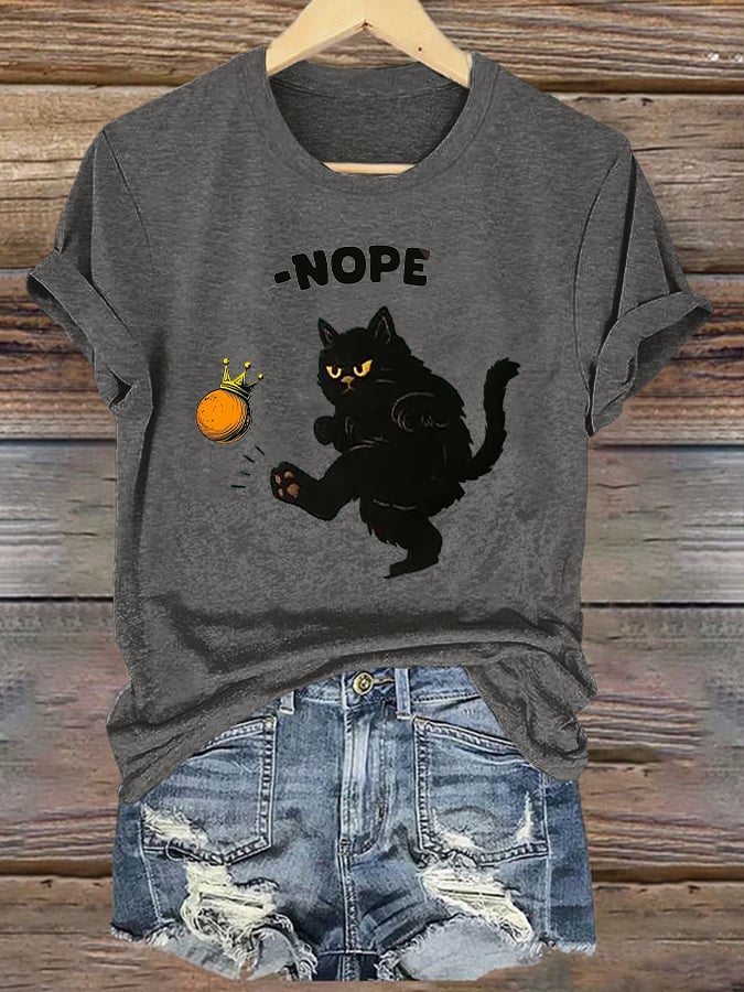 🔥Buy 3 Get 15% Off🔥Women's Retro No Kings In America Cat Crown Nope Print Short Sleeve T-Shirt