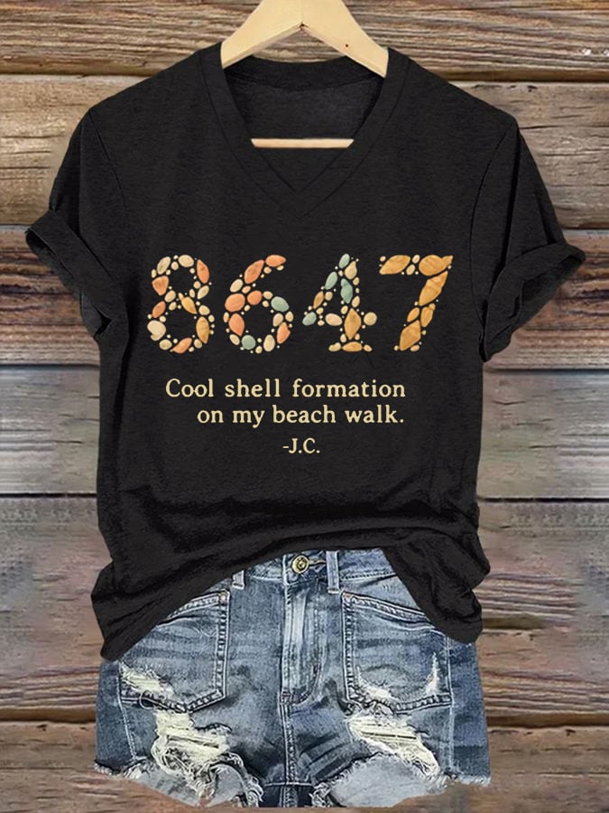 🔥Buy 3 Get 15% Off🔥V-Neck Retro 8647 Cool Shell Formation On My Beach Walk Print T-Shirt
