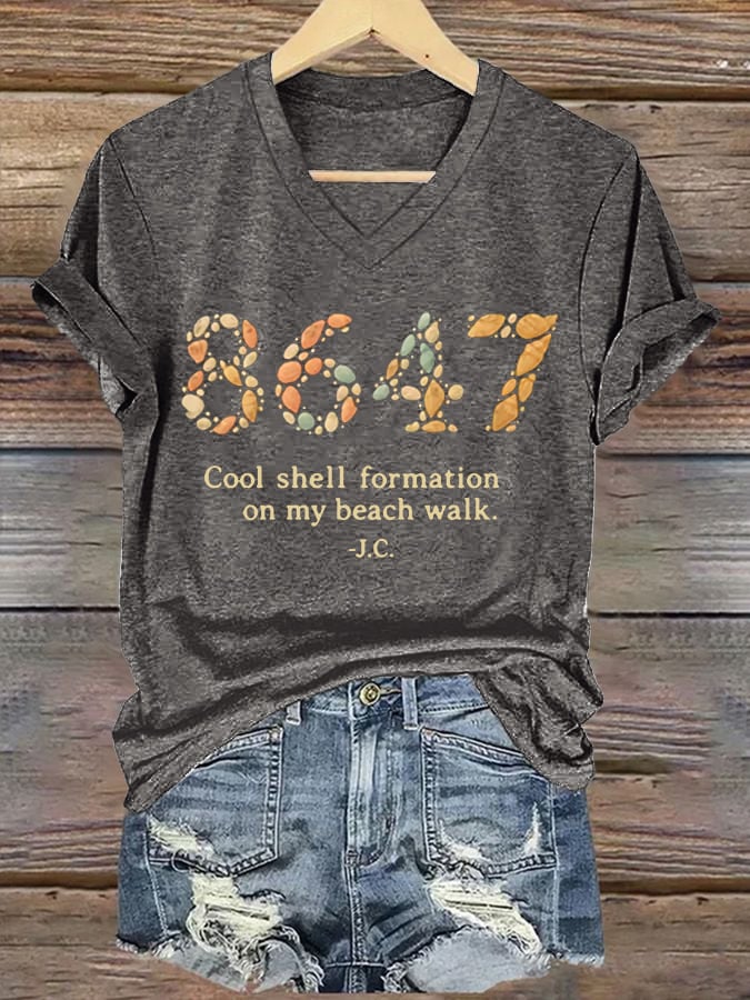 🔥Buy 3 Get 15% Off🔥V-Neck Retro 8647 Cool Shell Formation On My Beach Walk Print T-Shirt